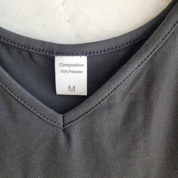 Composition Black Knit V Neck Cold Shoulder Dress Size M Knee Length NWOT - Picture 2 of 4